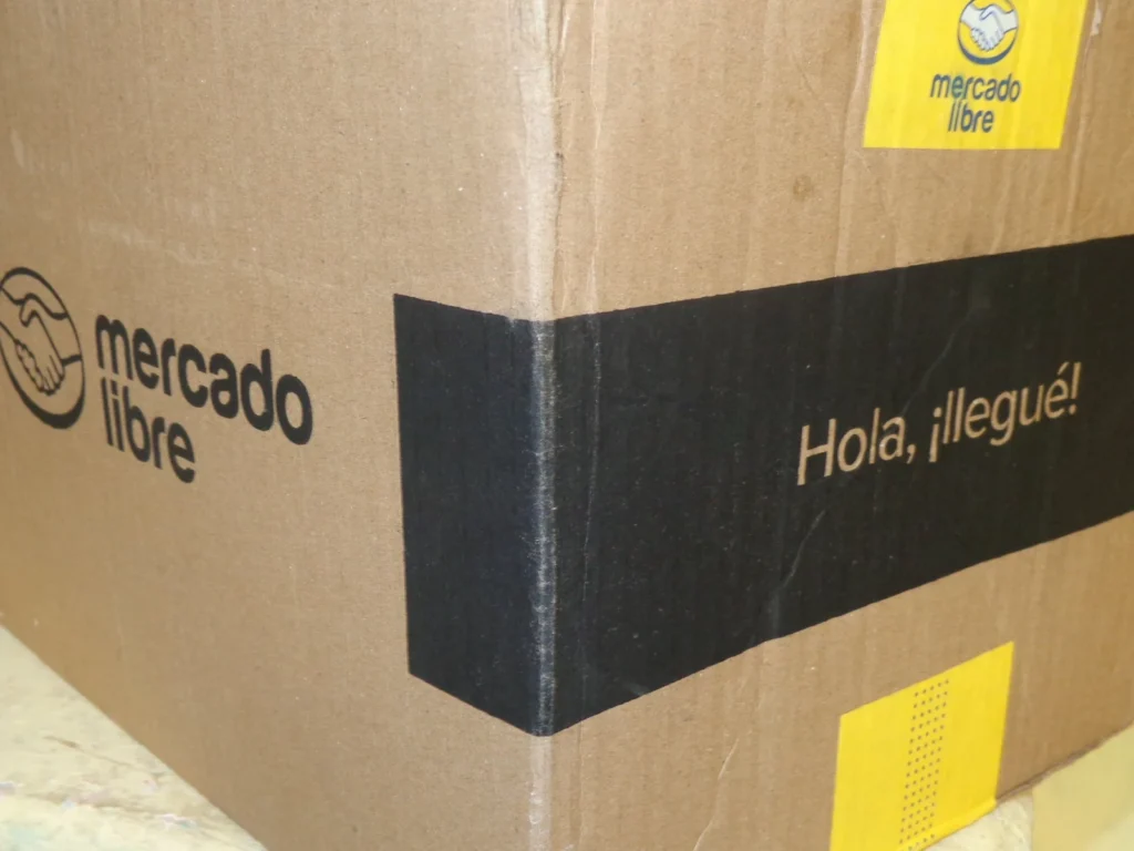 Caja de cartón de Mercado Libre